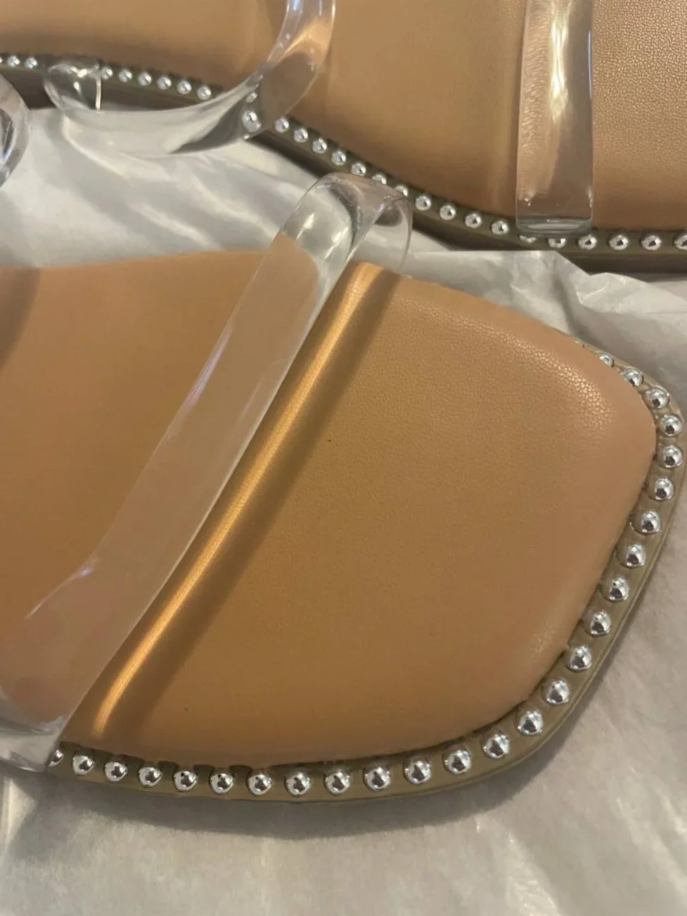 NWT Nicole Miller New York Clear Studded Flat Sandals 8.5 | Coastal Minimalist C